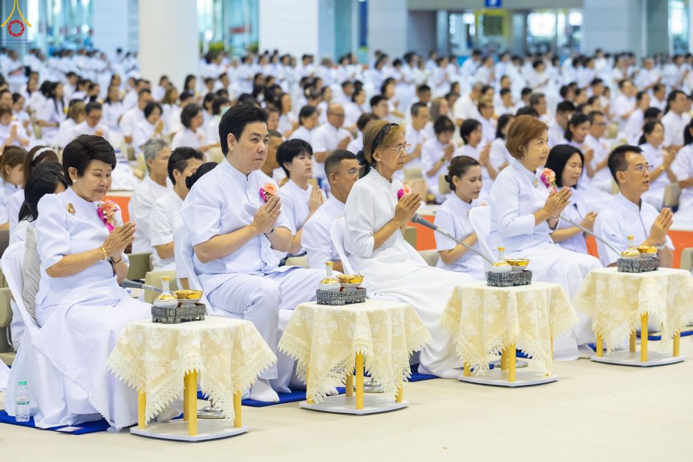 ภาพ No.345721:วันพฤหัสบดีที่ 27 สิงหาคม พ.ศ.2569 พิธีทอดผ้าป่าเพื่อถวายอุปกรณ์สื่อโสตทัศน์ อาคาร 82 ปี หลวงพ่อธัมมชโย พิธีทอดผ้าป่าสมทบกฐินวัดพระธรรมกาย และสมทบกฐิน 30,000 กว่าวัดทั่วไทย ครั้งที่ 1 ประจำปี พุทธศักราช 2569 ณ วัดพระธรรมกาย ปทุมธานี