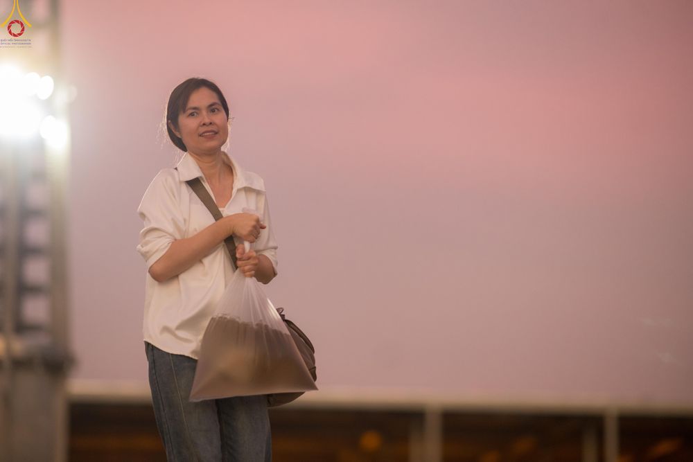 ภาพ No.320454:วันที่ 9 เมษายน พ.ศ.2569 การเตรียมงาน มัดถุงน้ำ ถ่วงขาโต๊ะไทยธรรม เพื่องานถวายมหาสังฆทาน 40,000 กว่าวัดทั่วประเทศ วันคุ้มครองโลก 22 เมษายน พ.ศ.2569 วัดพระธรรมกาย