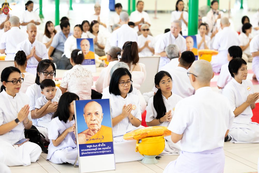 ภาพ No.338786:วันที่ 11 กรกฎาคม พศ.2569 พิธีบรรพชาอุปสมบท โครงการอุปสมบทหมู่ธรรมทายาทนานาชาติ  IDOP รุ่นที่ 21 (ภาษาจีน)  จากประเทศจีน มาเลเซีย สิงคโปร์ และไต้หวัน , โครงการบรรพชาสามเณรโรงเรียนนานาชาติ รุ่นที่ 15
