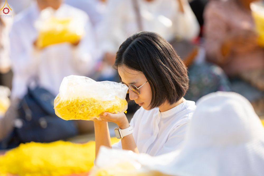 ภาพ No.299319:วันที่ 18 มกราคม พ.ศ. 2569 พิธีต้อนรับพระธรรมยาตรา ณ อนุสรณ์สถานลำดับที่ 5 สถานที่เผยแผ่วิชชาธรรมกายครั้งแรก อนุสรณ์สถานบางปลา วัดบางปลา อำเภอบางเลน จังหวัดนครปฐม ในโครงการธรรมยาตรา กตัญญูบูชา มหาปูชนียาจารย์ พระมงคลเทพมุนี(สด จนฺทสโร) พระผู้ปราบมาร อนุส