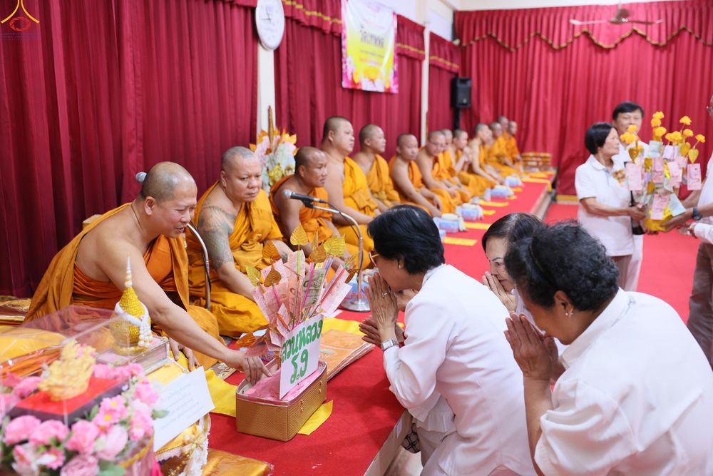 ภาพ No.291607:วันที่ 9 มกราคม พ.ศ. 2569 พิธีทอดผ้าป่าทำนุบำรุงศาสนสถาน ณ วัดเทพพล แขวงบางพรม เขตตลิ่งชัน กรุงเทพมหานคร ในโครงการธรรมยาตรา กตัญญูบูชา มหาปูชนียาจารย์ พระมงคลเทพมุนี(สด จนฺทสโร) พระผู้ปราบมาร อนุสรณ์สถาน 7 แห่ง ปีที่ 14