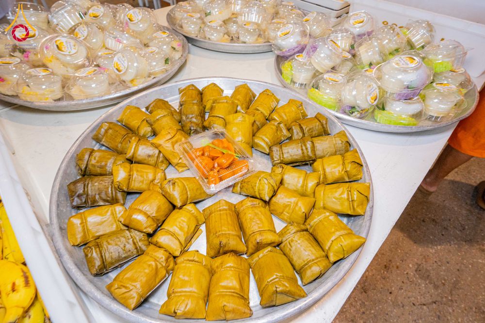 ภาพ No.307045:วันที่ 31 มกราคม พ.ศ. 2569 พิธีถวายภัตตาหารเป็นสังฆทาน แด่พระธรรมยาตรา ณ วัดพระธรรมกาย  จังหวัดปทุมธานี ในโครงการธรรมยาตรา กตัญญูบูชา มหาปูชนียาจารย์ พระมงคลเทพมุนี(สด จนฺทสโร) พระผู้ปราบมาร อนุสรณ์สถาน 7 แห่ง ปีที่ 14