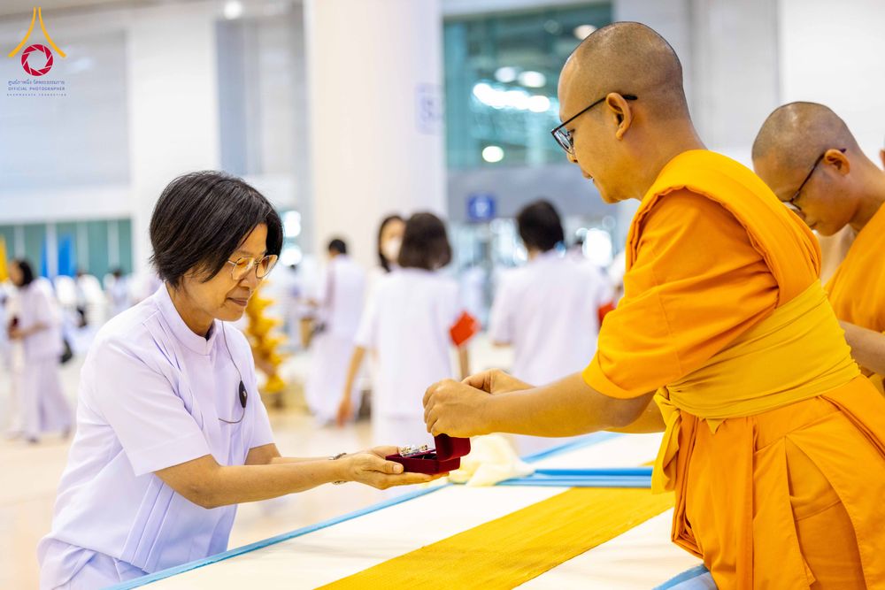 ภาพ No.308617:วันที่ 1 กุมภาพันธ์ พ.ศ. 2569 สัมมนาพิเศษ พิธีมอบพระราชเหล็ก ณ ห้องแก้วสารพัดนึก1 วัดพระธรรมกาย จ.ปทุมธานี