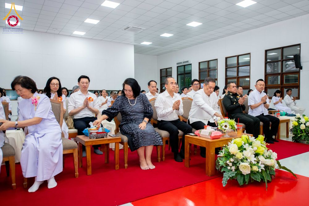 ภาพ No.314565:วันศุกร์ที่ 20 มีนาคม พ.ศ. 2569 พิธีบำเพ็ญกุศล คุณพ่อณรงค์ จินตมากุล โยมบิดา พระครูปลัดรัตนวีรวัฒน์ (รังสฤษดิ์ อิทฺธิจินตโก) ที่ปรึกษาเจ้าคณะจังหวัดปทุมธานี เจ้าอาวาสวัดพระธรรมกาย  ณ ห้องปลูกศรัทธา 2 วัดพระธรรมกาย ปทุมธานี