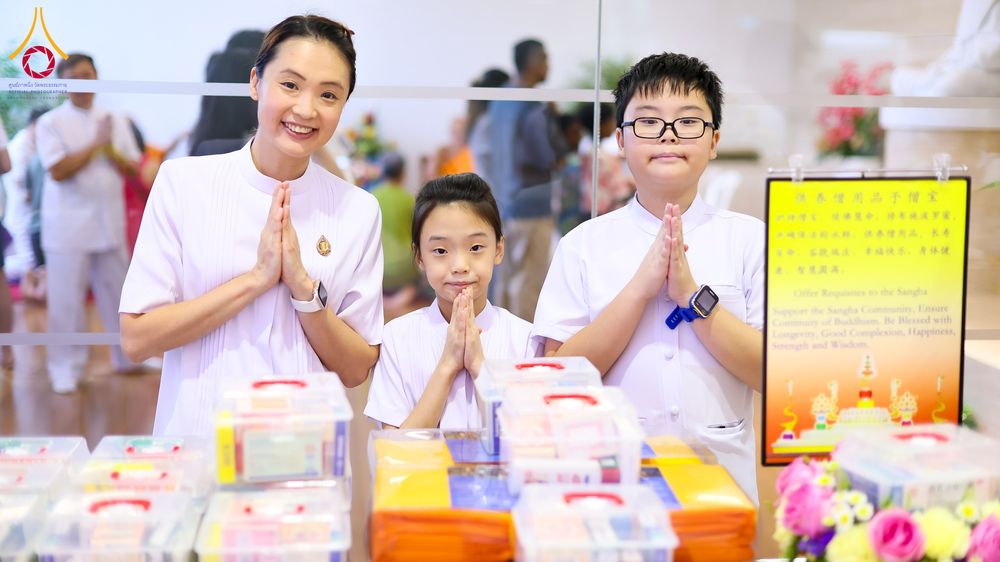 ภาพ No.332031:วันอาทิตย์ที่ 31 พฤษภาคม พ.ศ. 2569 วัดพระธรรมกายสิงคโปร์จุดประทีปแห่งศรัทธา ฉลองวิสาขบูชา ปี 2569 ยิ่งใหญ่ Dhammakaya Centre Singapore Illuminates the Lights of Faith in a Grand Vesak Day 2026 Celebration