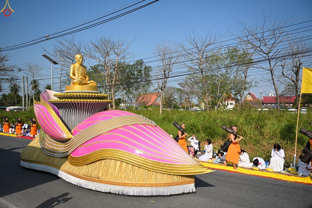 ภาพ No.289752:วันที่ 7 มกราคม พ.ศ. 2569 พิธีต้อนรับพระธรรมยาตรา ณ อนุสรณ์สถานลำดับที่ 2 สถานที่ตั้งมโนปณิธานบวชตลอดชีวิต อนุสรณ์สถานคลองบางนางแท่น อ.สามพราน จ.นครปฐม ในโครงการธรรมยาตรา กตัญญูบูชา มหาปูชนียาจารย์ พระมงคลเทพมุนี(สด จนฺทสโร) พระผู้ปราบมาร อนุสรณ์สถาน 7 แ