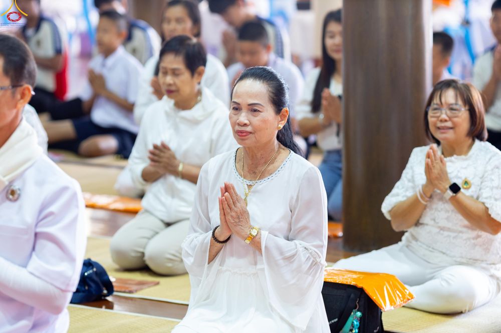 ภาพ No.291487:วันที่ 9 มกราคม พ.ศ. 2569  พิธีทอดผ้าป่าทำนุบำรุงศาสนสถาน  ณ วัดสรรเพรช อ.สามพราน จ.นครปฐม  ในโครงการธรรมยาตรา กตัญญูบูชา มหาปูชนียาจารย์  พระมงคลเทพมุนี(สด จนฺทสโร) พระผู้ปราบมาร  อนุสรณ์สถาน 7 แห่ง ปีที่ 14