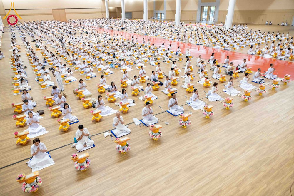 ภาพ No.313655:วันอาทิตย์ที่ 15 มีนาคม พ.ศ. 2569 พิธีร่วมบุญบรรพชาสามเณร 5000 รูป ณ ห้องแก้วสารพัดนึก 2 สภาธรรมกายสากล วัดพระธรรมกาย