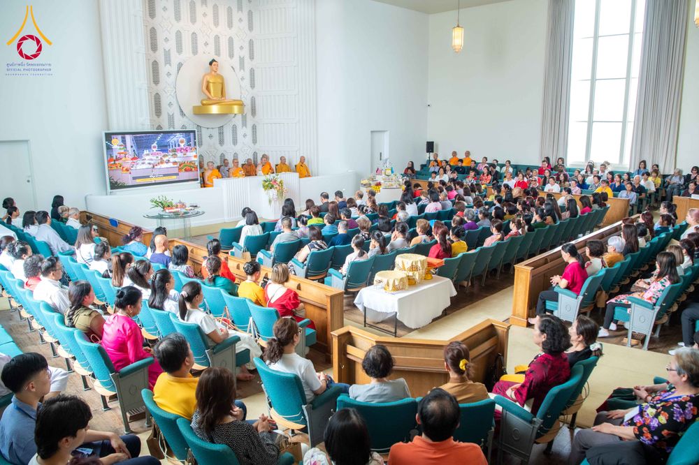 ภาพ No.312954:วันที่ 1 มีนาคม พ.ศ.2569 พิธีบูชาข้าวพระและพิธีสักการะองค์พระธรรมกาย   ณ วัดพระธรรมกายเมลเบิร์น ประเทศออสเตรเลีย