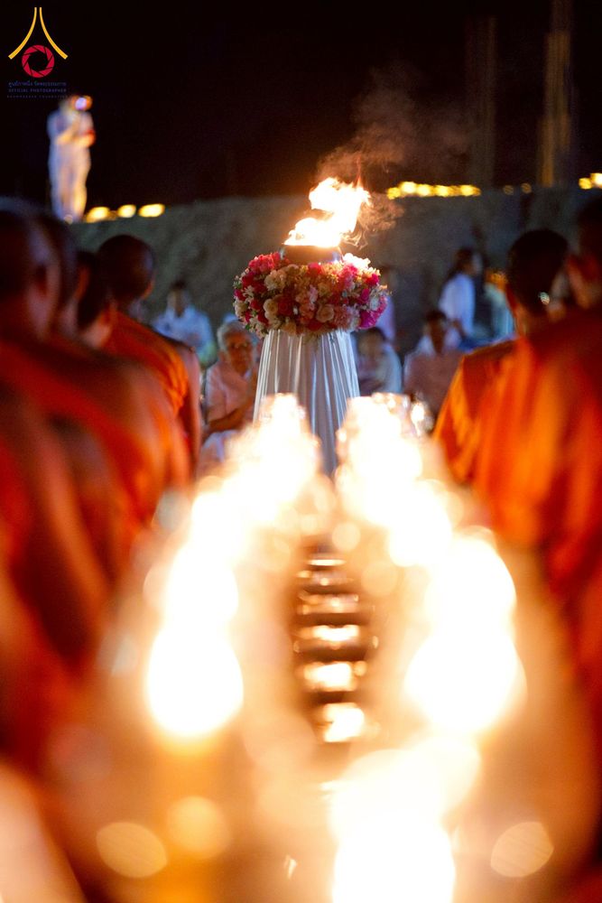 ภาพ No.275284:วันอาทิตย์ที่ 30 พฤศจิกายน พ.ศ. 2568 พิธีจุดประทีปถวายเป็นพุทธบูชา ณ ศูนย์ปฏิบัติธรรมระยอง (บ้านช่องลม)