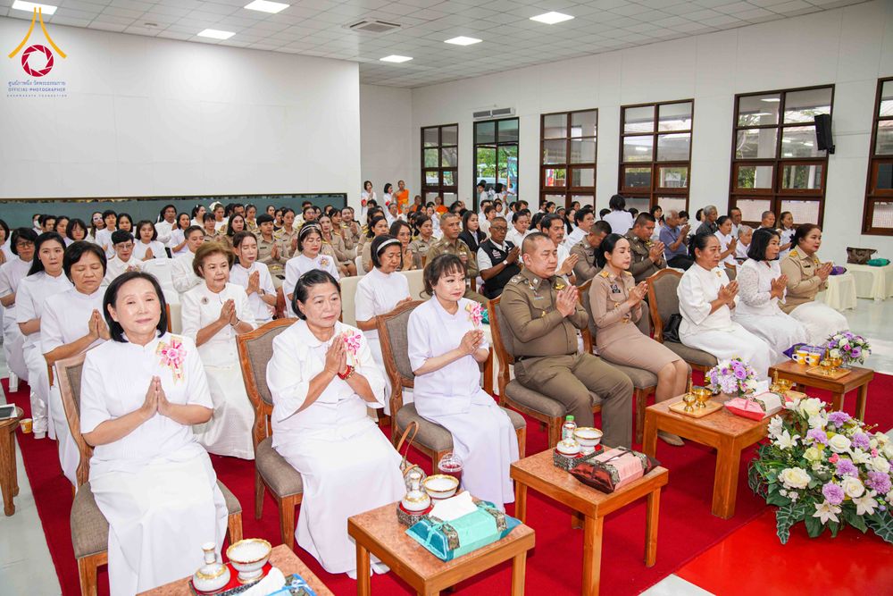 ภาพ No.315148:วันจันทร์ที่ 23 มีนาคม พ.ศ. 2569 พิธีบำเพ็ญกุศล คุณพ่อณรงค์ จินตมากุล  สิริอายุ 99 ปี 11 เดือน โยมบิดา พระครูปลัดรัตนวีรวัฒน์ (รังสฤษดิ์ อิทฺธิจินตโก) ที่ปรึกษาเจ้าคณะจังหวัดปทุมธานี เจ้าอาวาสวัดพระธรรมกาย  ณ ห้องปลูกศรัทธา 2 วัดพระธรรมกาย ปทุมธานี