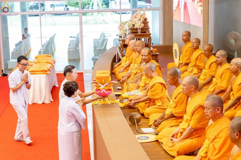 ภาพ No.268575:วันพฤหัสบดีที่ 23 ตุลาคม พ.ศ. 2568 พิธีทอดกฐินเพื่อสร้างสุขพิมาน ณ ศูนย์ปฏิบัติธรรมภาคใต้ บางกล่ำ สงขลา