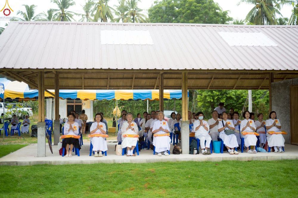 ภาพ No.263197:วันที่ 18 ตุลาคม พ.ศ. 2568 พิธีทอดกฐินสามัคคีเพื่อซื้อที่ดิน  สร้างอาคารครัวและโรงอาหาร  ห้องน้ำพร้อมโรงซักตากชาย-หญิง  และพิธีทอดกฐินสามัคคีทั่วไทย 30,000 วัด  ศูนย์ปฏิบัติธรรมนานาชาติทุ่งแสงธรรม  (Moonastery Meditation Center) ต.แสงอรุณ อ.ทับสะแก จ.ประ