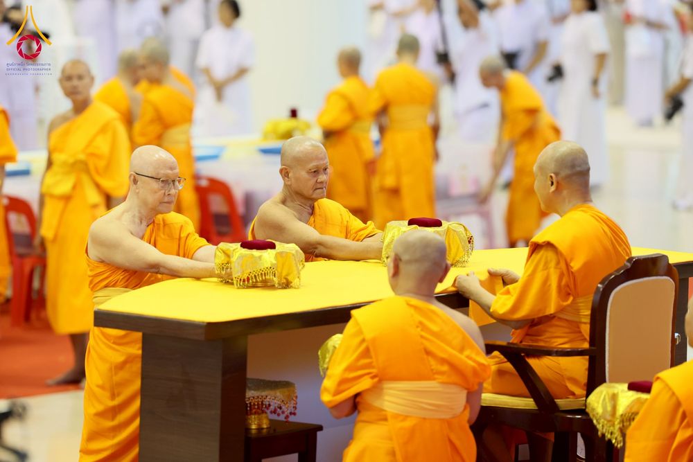 ภาพ No.259833:วันอาทิตย์ที่ 5 ตุลาคม พ.ศ. 2568 สัมมนาพิเศษ "จากกฐินวัดพระธรรมกาย สู่กฐินทั่วไทย 30,000 วัด" ณ สภาธรรมกายสากล วัดพระธรรมกาย