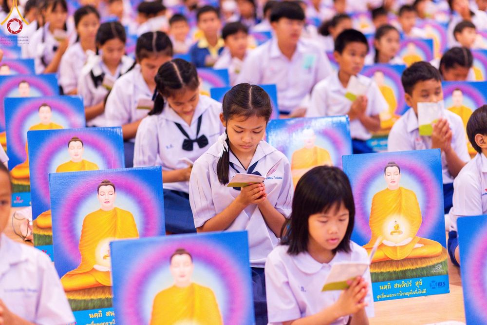 ภาพ No.103644:วันรวมพลังเด็กดี V-star ผู้นำฟื้นฟูศีลธรรมโลก จังหวัดสมุทรปราการ วันพุธที่ 20 ธันวาคม พ.ศ. 2566 ณ เมืองโบราณ จ.สมุทรปราการ