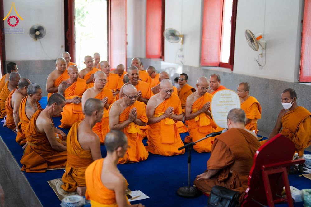 ภาพ No.341374:วันอาทิตย์ที่ 26 กรกฎาคม พ.ศ. 2569 ​โครงการอุปสมบทหมู่บูชาธรรมมหาปูชนียาจารย์ รุ่นที่ ๑ วัดกลางธนรินทร์ ต.บ้านแป้ง อ.พรหมบุรี จ.สิงห์บุรี