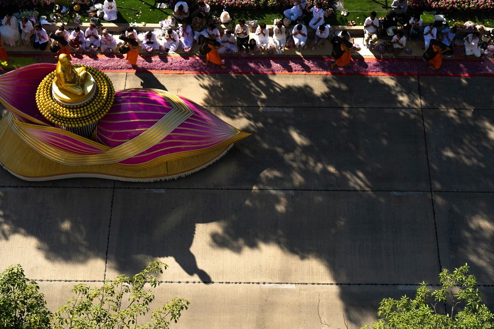 ภาพ No.287133:วันที่ 2 มกราคม พ.ศ.2569 พิธีต้อนรับพระธรรมยาตรา ครั้งที่ 1 (ภาพชุดที่ 2) ณ วัดพระธรรมกาย (วิหารหลวงปู่ - พระมหาธรรมกายเจดีย์)