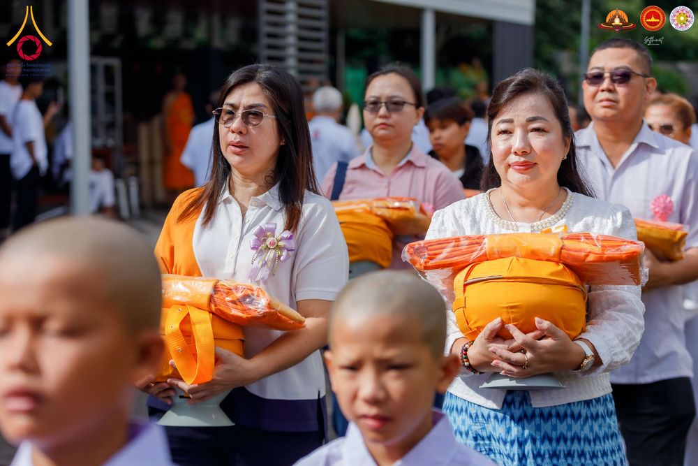 ภาพ No.283603:วันเสาร์ที่ 20 ธันวาคม  2568 พิธีบรรพชาสามเณร ณ ประเทศอินโดนีเซีย