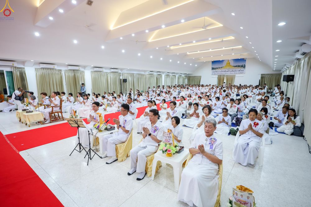 ภาพ No.339413:วันอังคารที่ 14  กรกฎาคม 2569 พิธีทอดผ้าป่าและพิธีตอกเสาเข็มมงคลต้นสุดท้าย องค์พระเจดีย์เพื่อสร้างสันติภาพโลก  ณ ธุดงคสถานพัฒนานิคม อ.พัฒนาพิคม จ.ลพบุรี