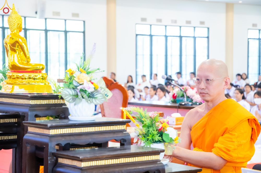 ภาพ No.283930:วันที่ 18 พฤศจิกายน พ.ศ. 2568 พิธีทอดกฐินสามัคคีทั่วไทย 30,000 วัด  โดยคณะศิษยานุศิษย์ บูชาธรรม 81 ปี  หลวงพ่อธัมมชโย  ณ วัดสวายสอ จ.บุรีรัมย์