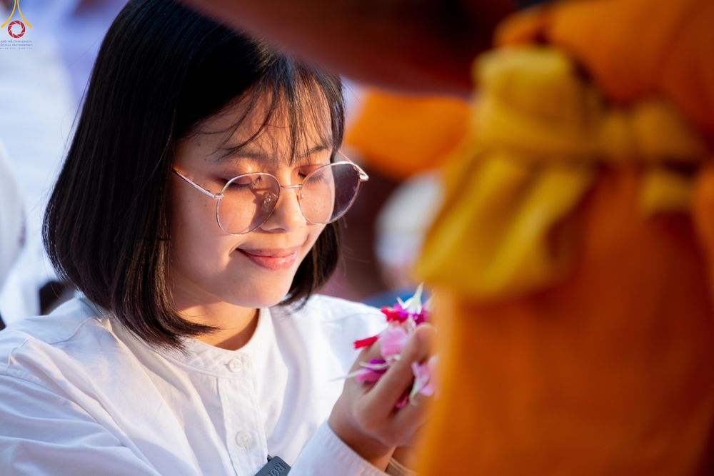 ภาพ No.290537:วันที่ 7 มกราคม พ.ศ. 2569 พิธีต้อนรับพระธรรมยาตรา ณ อนุสรณ์สถานลำดับที่ 2  สถานที่ตั้งมโนปณิธานบวชตลอดชีวิต อนุสรณ์สถานคลองบางนางแท่น (ภาพชุดที่ 2) อ.สามพราน จ.นครปฐม ในโครงการธรรมยาตรา กตัญญูบูชา มหาปูชนียาจารย์ พระมงคลเทพมุนี(สด จนฺทสโร) พระผู้ปราบมาร 