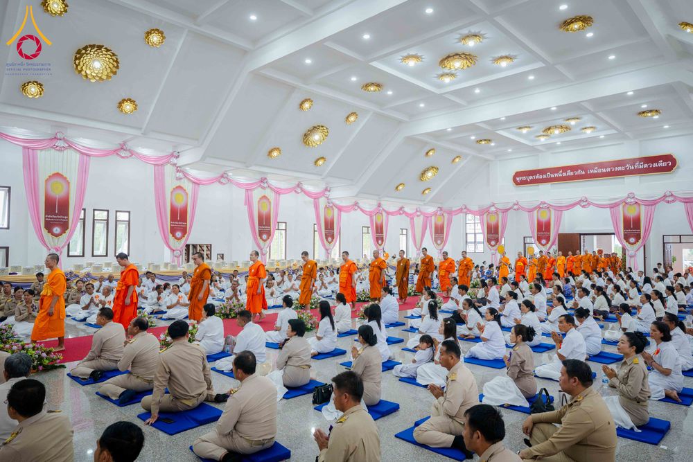 ภาพ No.344863:วันเสาร์ที่ 22 สิงหาคม พ.ศ. 2569 พิธีมุทิตาสักการะมหาเปรียญธรรม คณะสงฆ์ภาค 7 ปีที่ 3 ณ ธรรมสภา วัดบ้านขุน ต.บ่อหลวง อ.ฮอด จ.เชียงใหม่