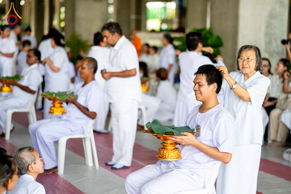 ภาพ No.339757:วันที่ 19 กรกฎาคม พ.ศ.2569 พิธีตัดปอยผม โครงการบวชพระนานาชาติ AEC และ WAB รุ่นที่ 10 THE AEC & INTERNATIONAL ORDINATION PROGRAM ณ มหารัตนวิหารคด 30 วัดพระธรรมกาย ปทุมธานี