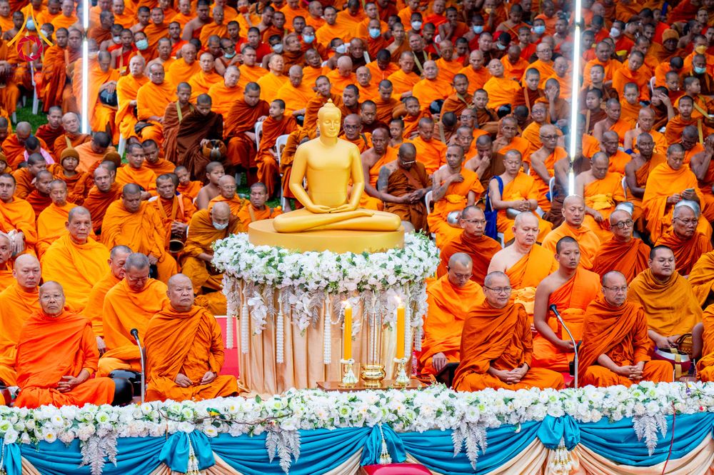 ภาพ No.285891:วันเสาร์ที่ 13 ธันวาคม พ.ศ.2568 พิธีตักบาตรพระภิกษุสามเณร 1,000 รูป ณ บริเวณหน้าอุทยานแห่งชาติเขาใหญ่ อำเภอปากช่อง จ.นครราชสีมา