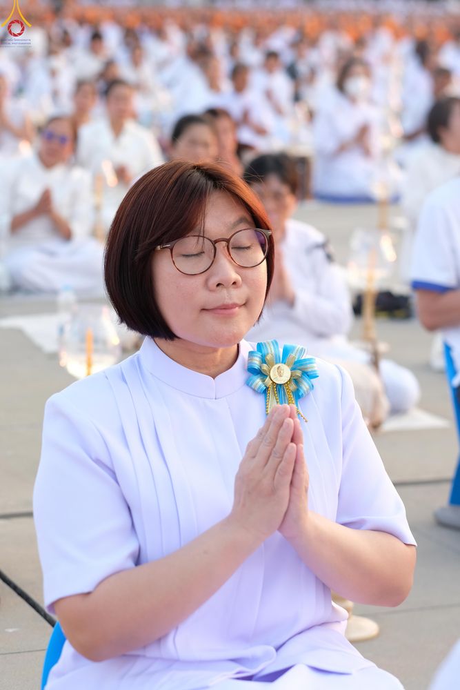 ภาพ No.307742:วันที่ 31 มกราคม พ.ศ. 2569 พิธีจุดประทีปธรรมถวายเป็นพุทธบูชา  และบูชาธรรมมหาปูชนียาจารย์ (ภาพชุดที่ 2) ณ วัดพระธรรมกาย ปทุมธานี ในโครงการธรรมยาตรา กตัญญูบูชา มหาปูชนียาจารย์ พระมงคลเทพมุนี(สด จนฺทสโร) พระผู้ปราบมาร อนุสรณ์สถาน 7 แห่ง ปีที่ 14