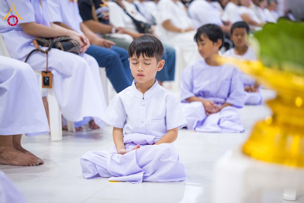 ภาพ No.317411:วันอาทิตย์ ที่ 29 มีนาคม พ.ศ.2569  พิธีปลงผม , พิธีขอขมามอบบาตรและผ้าไตร , พิธีบรรพชา ณ ศูนย์ปฏิบัติธรรมสมุทรปราการ จำนวน 42 รูป