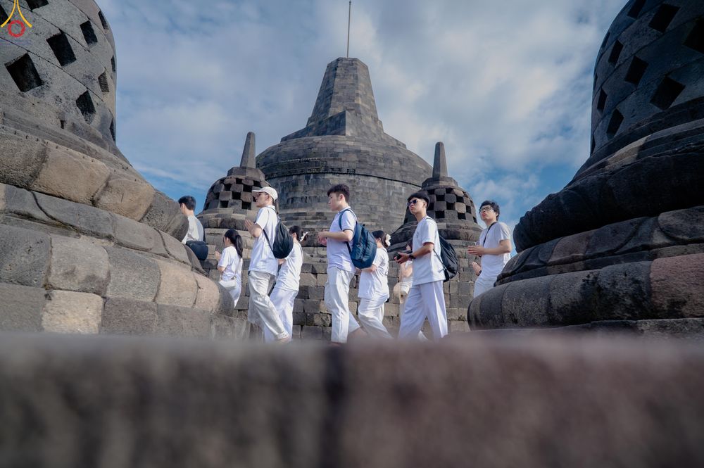 ภาพ No.331236:วันที่ 29 พฤษภาคม พ.ศ.2569 MBMI Tangerang (Majelis Agama Buddha Mahanikaya)  ได้มีการเตรียมงานเพื่อจัดงานวิสาขบูชานานาชาติ (ภาพชุดที่ 2)