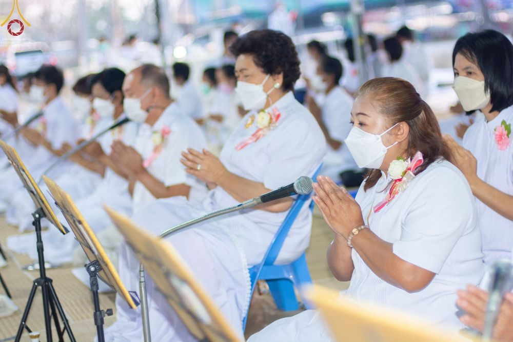 ภาพ No.73972:พิธีถวายภัตตาหารเป็นสังฆทาน แด่คณะพระธรรมยาตราฯ ในโครงการธรรมยาตรากตัญญูบูชา มหาปูชนียาจารย์ พระมงคลเทพมุนี(สด จนฺทสโร) พระผู้ปราบมาร อนุสรณ์สถาน 7 แห่ง ปีที่ 11 วันที่ 24 มกราคม พ.ศ. 2566