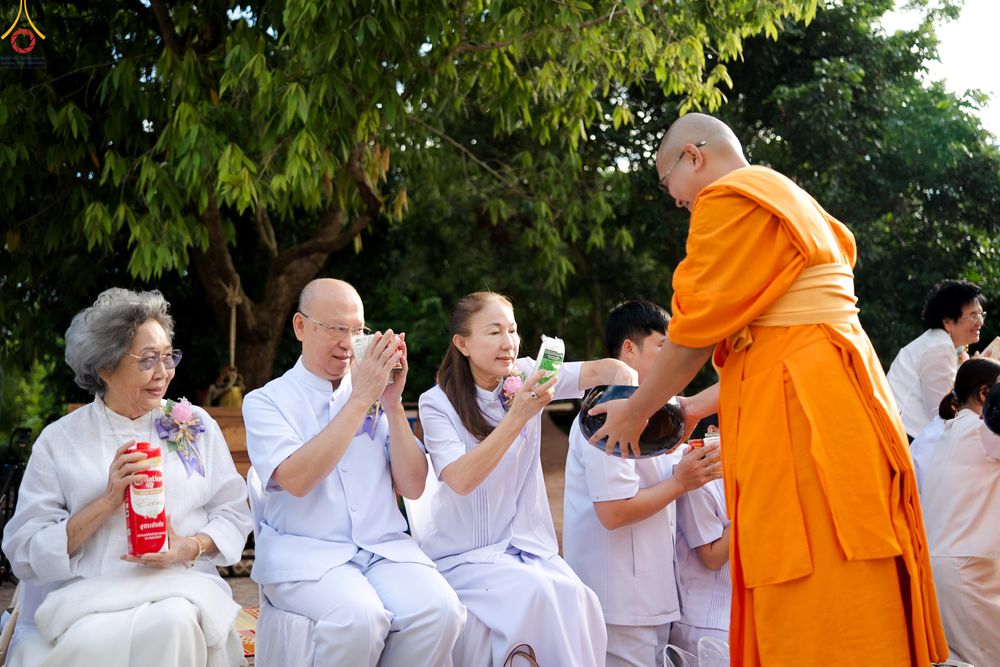ภาพ No.335630:วันที่ 14 มิถุนายน พ.ศ.2569 พิธีทอดผ้าป่าแก้วภูเรือฉลองครบรอบ11ปี