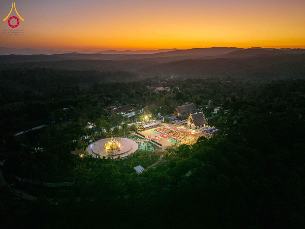 ภาพ No.309147:วันศุกร์ที่ 6 กุมภาพันธ์ พ.ศ.2569 พิธีจุดประทีปโคมลาน ปล่อยโคมลอยถวายเป็นพุทธบูชา  ณ ลานธรรมเจดีย์วัดทุ่งเจริญธรรม อ.อมก๋อย จ.เชียงใหม่