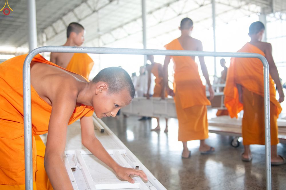 ภาพ No.322094:วันที่ 14 เมษายน พ.ศ.2569 การเตรียมกล่องไทยธรรม วันสุดท้าย เพื่องานถวายมหาสังฆทาน 40,000 กว่าวัดทั่วประเทศ วันคุ้มครองโลก 22 เมษายน พ.ศ.2569 วัดพระธรรมกาย