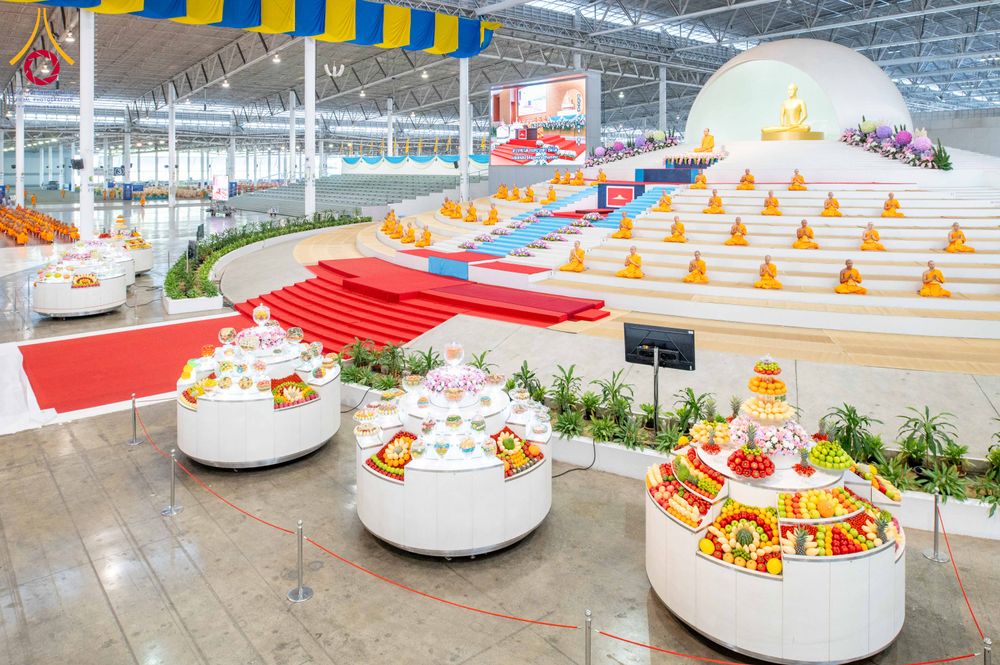 ภาพ No.287556:วันที่ 1 มกราคม พ.ศ. 2569 พิธีบูชาข้าวพระ ณ สภาธรรมกายสากล วัดพระธรรมกาย