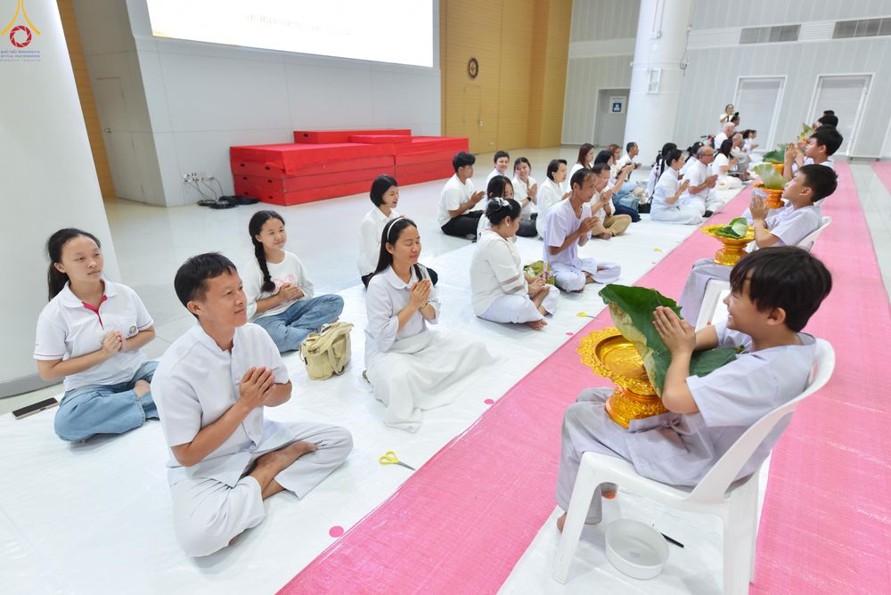 ภาพ No.316766:วันเสาร์ที่ 28 มีนาคม พ.ศ.2569 พิธีปลงผมนาคธรรมทายาท โครงการสามเณรยุวธรรมทายาท รุ่นที่ 34 โครงการสามเณรมัชฌิมธรรมทายาท รุ่นที่ 30 ณ มหารัตนวิหารคด 13 วัดพระธรรมกาย