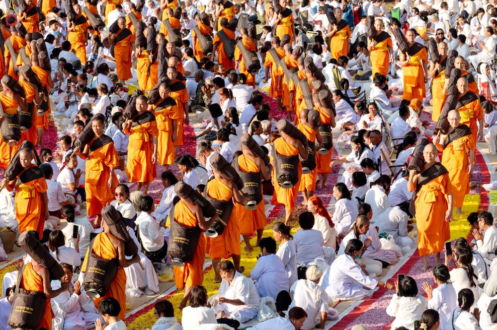 ภาพ No.289694:วันที่ 7 มกราคม พ.ศ. 2569 พิธีต้อนรับพระธรรมยาตรา ณ อนุสรณ์สถานลำดับที่ 2 สถานที่ตั้งมโนปณิธานบวชตลอดชีวิต อนุสรณ์สถานคลองบางนางแท่น อ.สามพราน จ.นครปฐม ในโครงการธรรมยาตรา กตัญญูบูชา มหาปูชนียาจารย์ พระมงคลเทพมุนี(สด จนฺทสโร) พระผู้ปราบมาร อนุสรณ์สถาน 7 แ