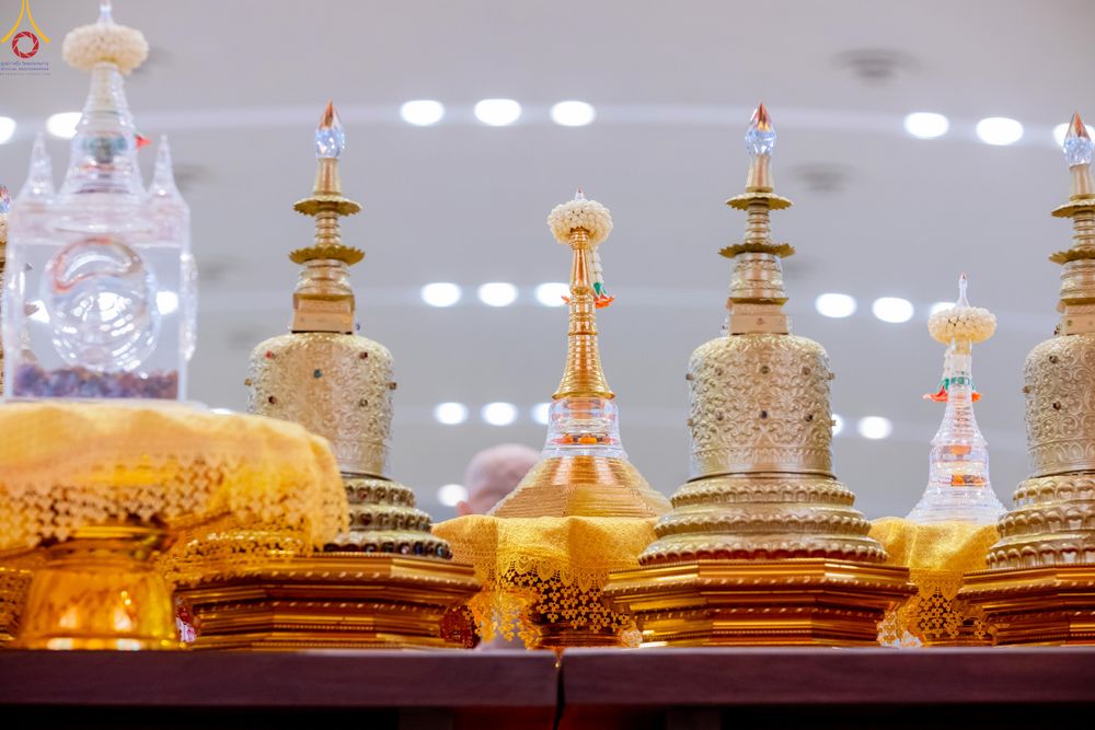 ภาพ No.327870:วันที่ 3 พฤษภาคม พ.ศ.2569 พิธีรับมอบพระบรมสารีริกธาตุ จากสาธารณรัฐแห่งสหภาพเมียนมา ณ ห้องแก้วสารพัดนึก วัดพระธรรมกาย