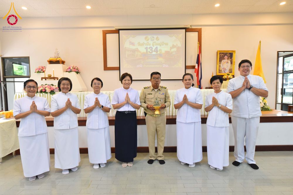 ภาพ No.344151:วันจันทร์ที่ 10 สิงหาคม พ.ศ. 2569  วัดพระธรรมกาย มูลนิธิธรรมกาย และคณะศิษย์ฯ ร่วมส่งแรงใจ “นักปกครองท้องที่ของประชาชน” เนื่องในวันกำนัน ผู้ใหญ่บ้าน 2569 พร้อมร่วมยินดีรางวัลแห่งความภาคภูมิใจของชาวอำเภอคลองหลวง
