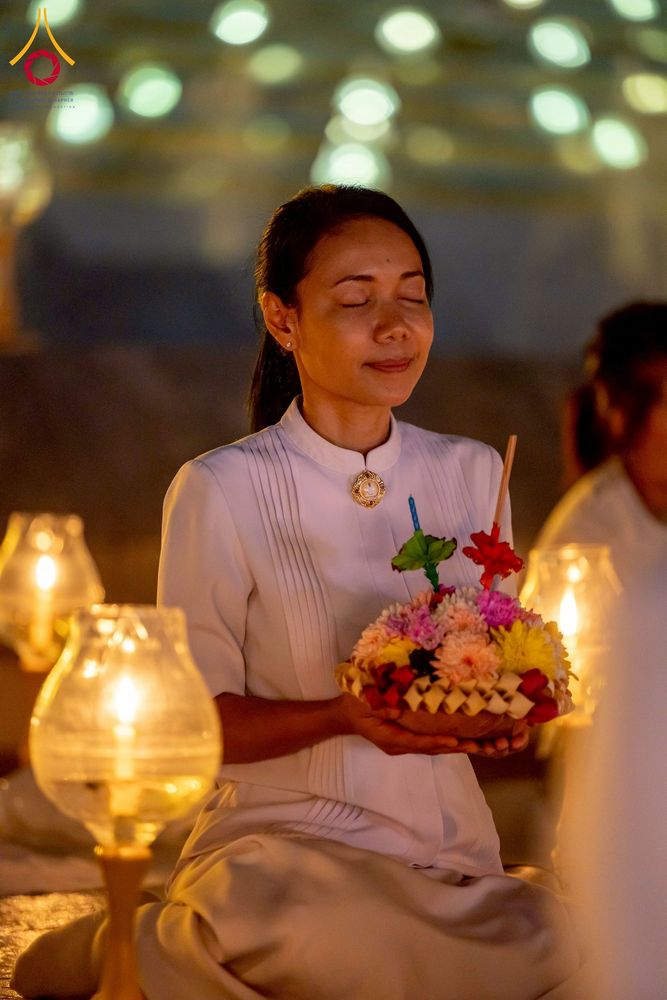 ภาพ No.266370:วันพุธที่ 5 พฤศจิกายน พ.ศ. 2568 (วันพระ ขึ้น 15 ค่ำ เดือน 12) พิธีลอยกระทงธรรม  ณ สระมหาเศรษฐีทะเลบุญ มหาวิหารพระมงคลเทพมุนี วัดพระธรรมกาย จ.ปทุมธานี