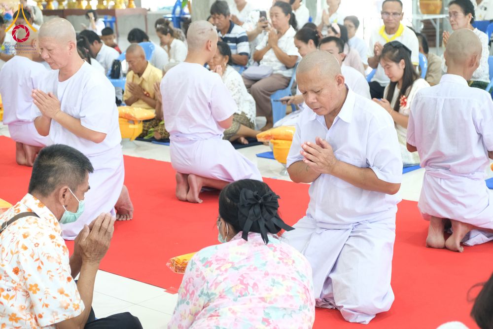 ภาพ No.315549:วันที่ 21 มีนาคม พ.ศ. 2569 โครงการอุปสมบทหมู ภาคฤดูร้อน ศูนย์อบรมเยาวชนนครปฐม อุปสมบท ณ พระอุโบสถ วัดลาดหญ้าไทร