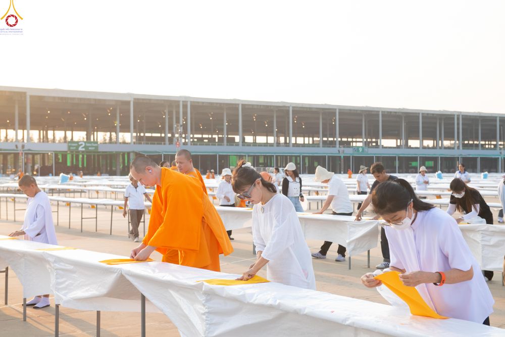 ภาพ No.320315:วันที่ 7-8 เมษายน พ.ศ.2569 การเตรียมงาน ณ ลานธรรม และ งานจราจร เพื่องานถวายมหาสังฆทาน 40,000 กว่าวัดทั่วประเทศ วันคุ้มครองโลก 22 เมษายน พ.ศ.2569 วัดพระธรรมกาย