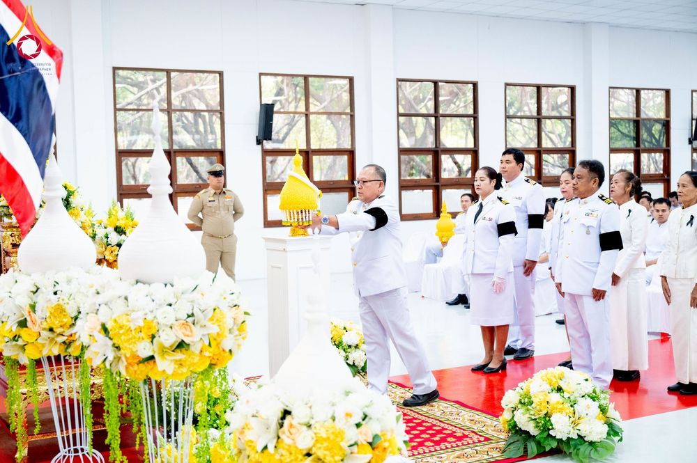 ภาพ No.276059:วันที่ 5 ธันวาคม พ.ศ. 2568 พสกนิกรอำเภอคลองหลวง พร้อมใจบำเพ็ญกุศลอุทิศถวาย “ในหลวงรัชกาลที่ 9” น้อมรำลึกในพระมหากรุณาธิคุณ เนื่องในวันคล้ายวันพระบรมราชสมภพ วันชาติ และวันพ่อแห่งชาติ ณ อาคารปลูกศรัทธา 2 วัดพระธรรมกาย อำเภอคลองหลวง จังหวัดปทุมธานี