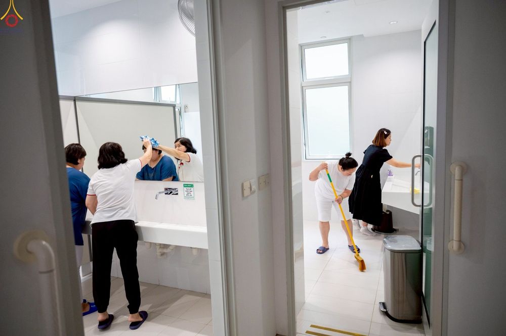 ภาพ No.254302:วันที่ 12 ตุลาคม พ.ศ. 2568 พิธีทอดกฐินสามัคคีวัดพระธรรมกายสิงคโปร์  新加坡法身寺功德衣法会 Dhammakaya Centre Singapore Kathina Ceremony  