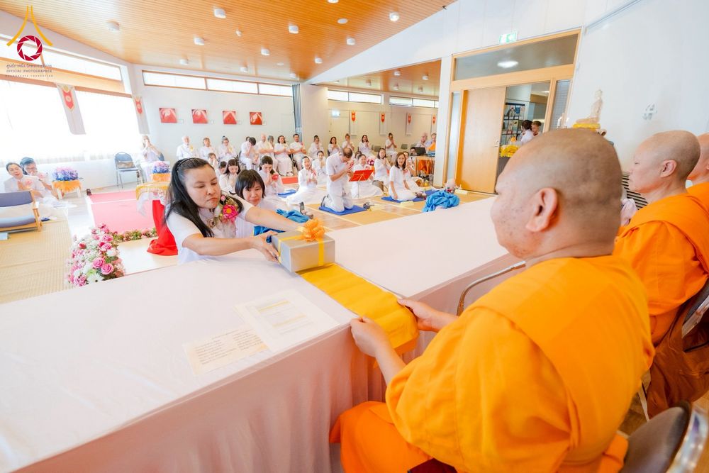 ภาพ No.274529:วันอาทิตย์ที่ 2 พฤศจิกายน พ.ศ. 2568 พิธีทอดกฐินสามัคคี วัดพระธรรมกายไอซ์แลนด์ ประเทศไอซ์เเลนด์