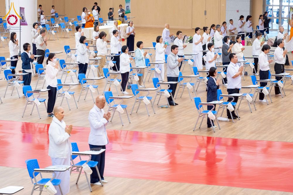 ภาพ No.273757:วันที่ 27 พฤศจิกายน พ.ศ. 2568 สอบธรรมสนามหลวง ธรรมศึกษา ทุกชั้น สนามสอบ วัดพระธรรมกาย จ.ปทุมธานี