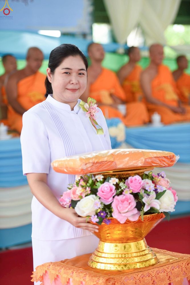 ภาพ No.249355:วันที่ 28 กันยายน พ.ศ. 2568 พิธีทอดผ้าป่าแผ่นบันมงคลมหาเศรษฐี อาคาร 80 ปี หลวงพ่อธัมมชโย ณ ศูนย์ปฏิบัติธรรมวิหารแดง ต.เจริญธรรม อ.วิหารแดง จ.สระบุรี