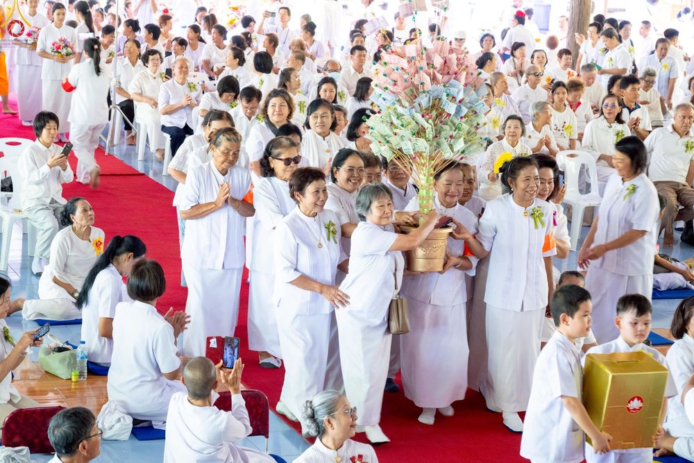 ภาพ No.255828:วันที่ 14 ตุลาคม พ.ศ. 2568 พิธีทอดกฐินสามัคคีทั่วไทย 30,000 วัด โดยคณะศิษยานุศิษย์ บูชาธรรม 81 ปี หลวงพ่อธัมมชโย ณ ศูนย์ปฏิบัติธรรมชัยนาท ต.ธรรมามูล อ.ชัยนาท จ.ชัยนาท