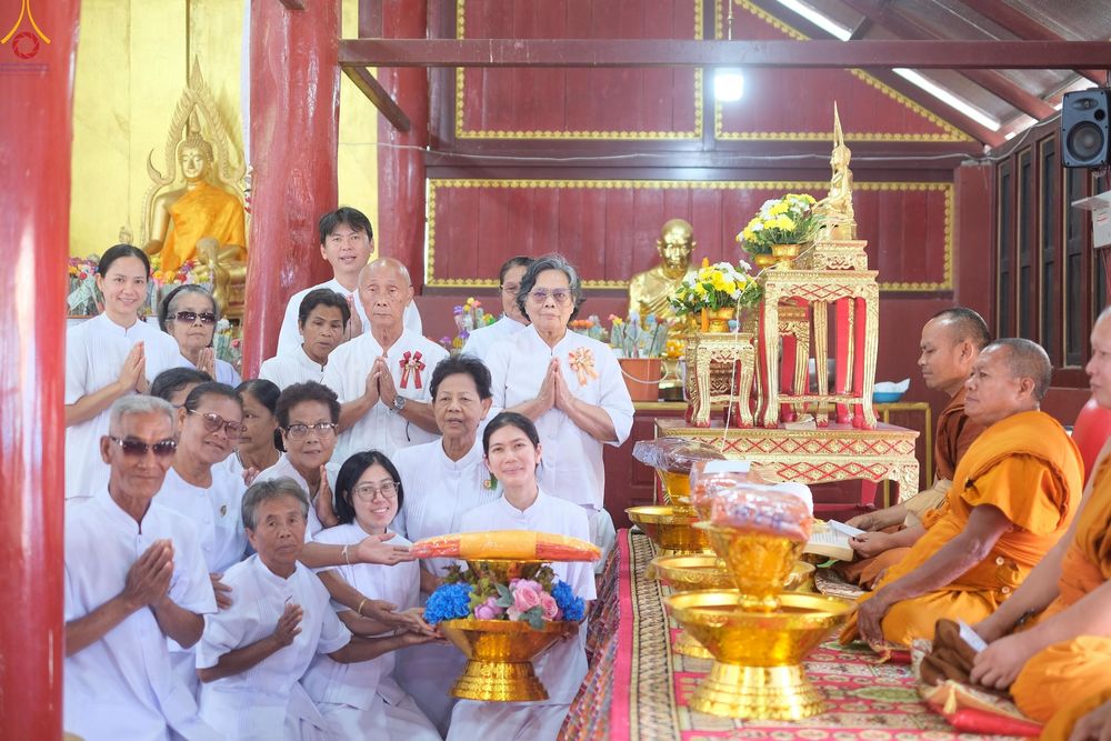 ภาพ No.270498:วันที่ 23 ตุลาคม พ.ศ. 2568 พิธีทอดกฐินสามัคคีทั่วไทย ณ วัดสำโรง ต.สำโรงใหม่ อ.ละหานทราย จ.บุรีรัมย์ โดยคณะศิษยานุศิษย์ บูชาธรรม 81 ปี หลวงพ่อธัมมชโย